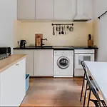 Apartman Urban Chic In Trendy Prenzlauer Berg Self-check-in