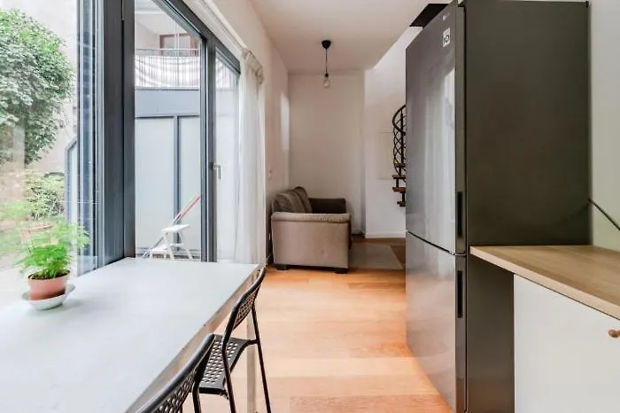 Urban Chic In Trendy Prenzlauer Berg Self-check-in *